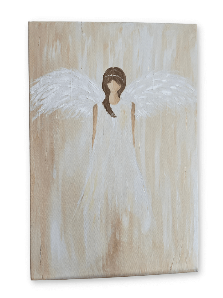 Weißer Engel mit Flügeln auf Beigem Hintergrund